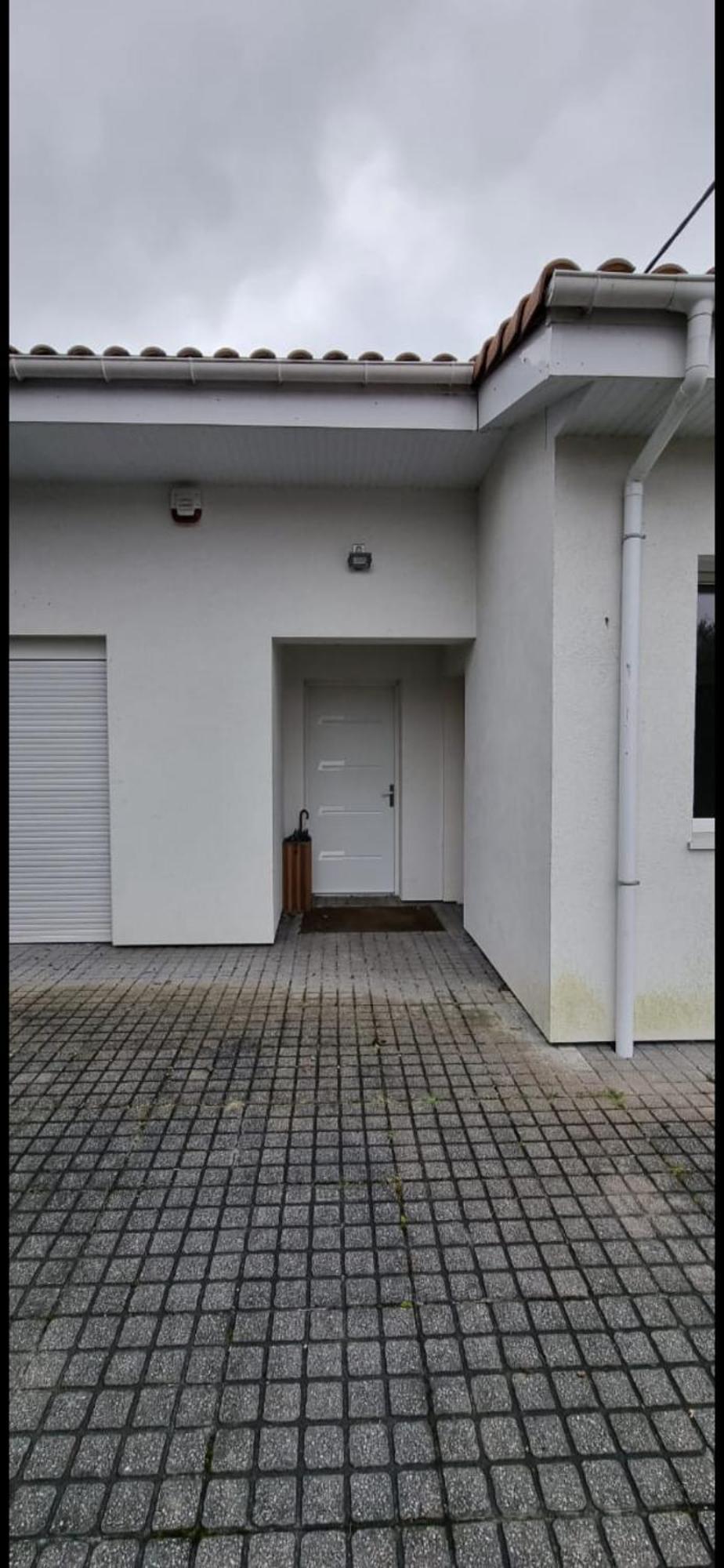 Privatunterkunft Belle Privee Avec Douche Et Toilette Independantes Dans Magnifique